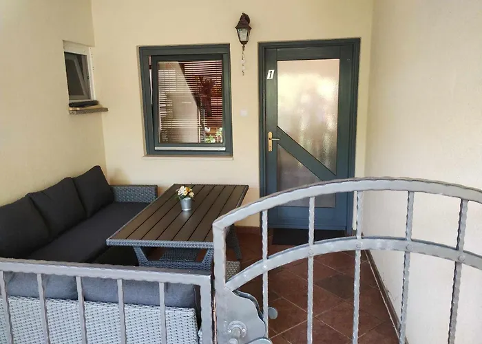 Daire Keti Čižići