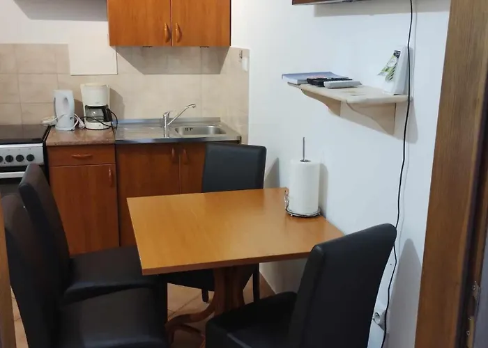Keti Διαμέρισμα Čižići