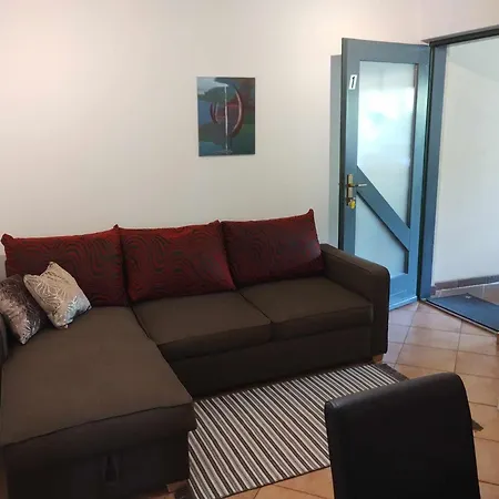 Keti Apartment Cizici